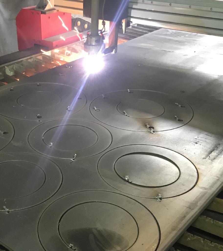 Wypalanie pierścieni stalowych CNC 